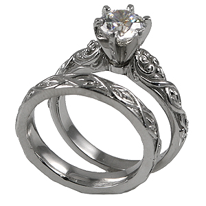 14k Gold Lotus Crest Antique Wedding Set Cubic Zirconia Rings 14k Gold Lotus Crest Antique Wedding Set Cubic Zirconia Rings - Product Image