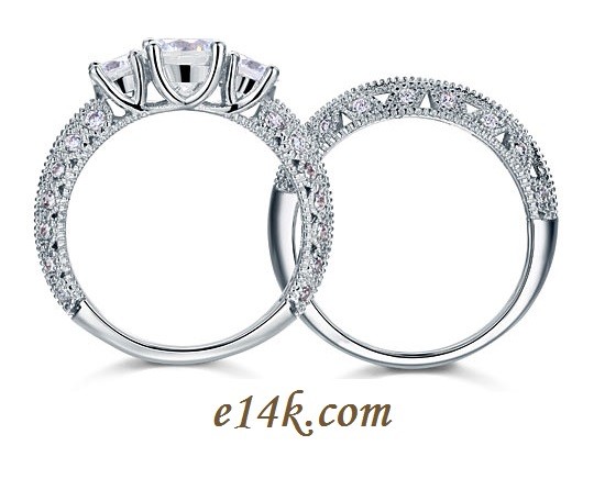 Sterling Silver Round Three Stone Antique Inspired Filigree CZ Engagement ring &amp; Matching Wedding Band